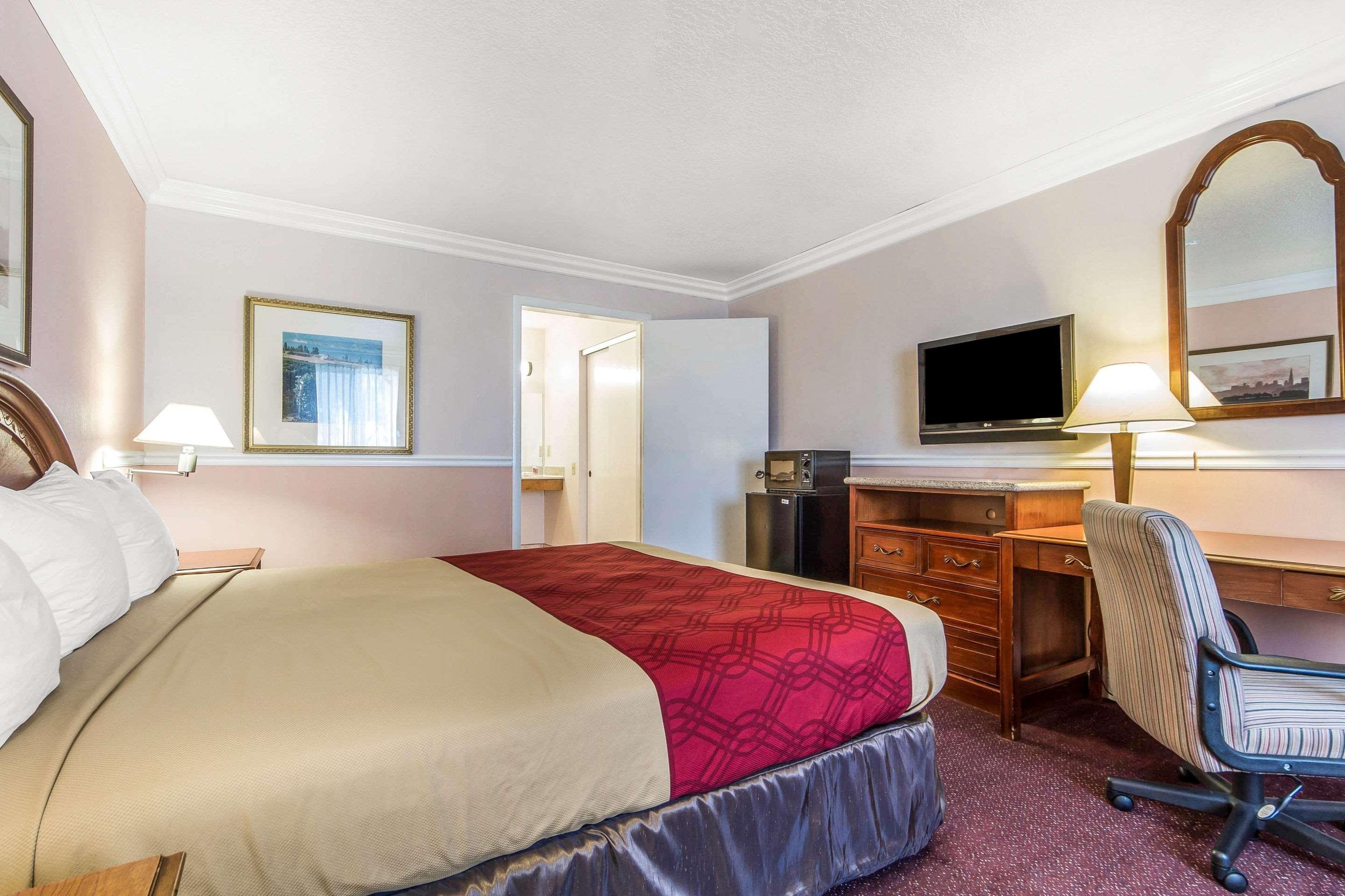 Econo Lodge Castro Valley I-580 Kültér fotó