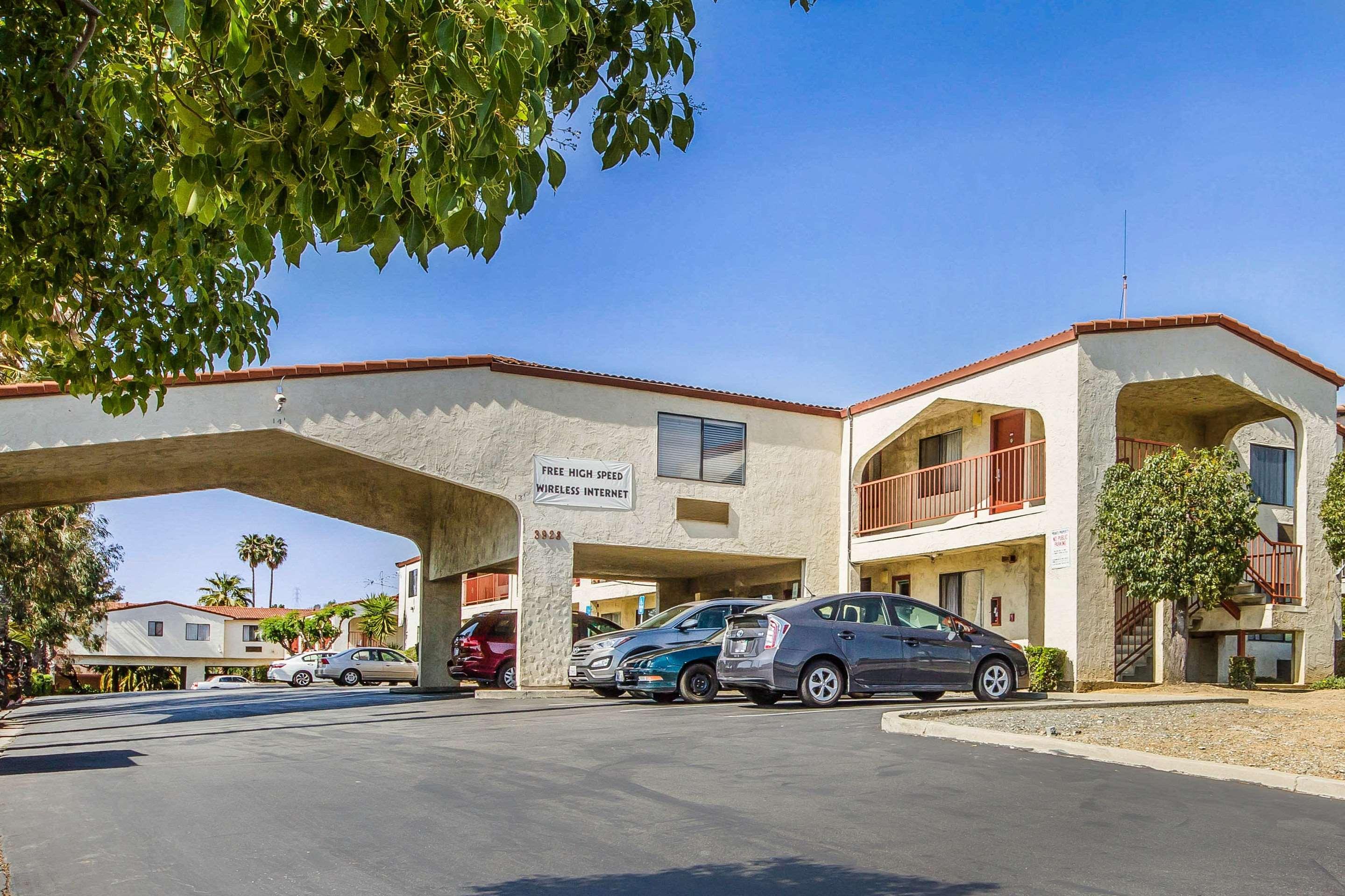 Econo Lodge Castro Valley I-580 Kültér fotó
