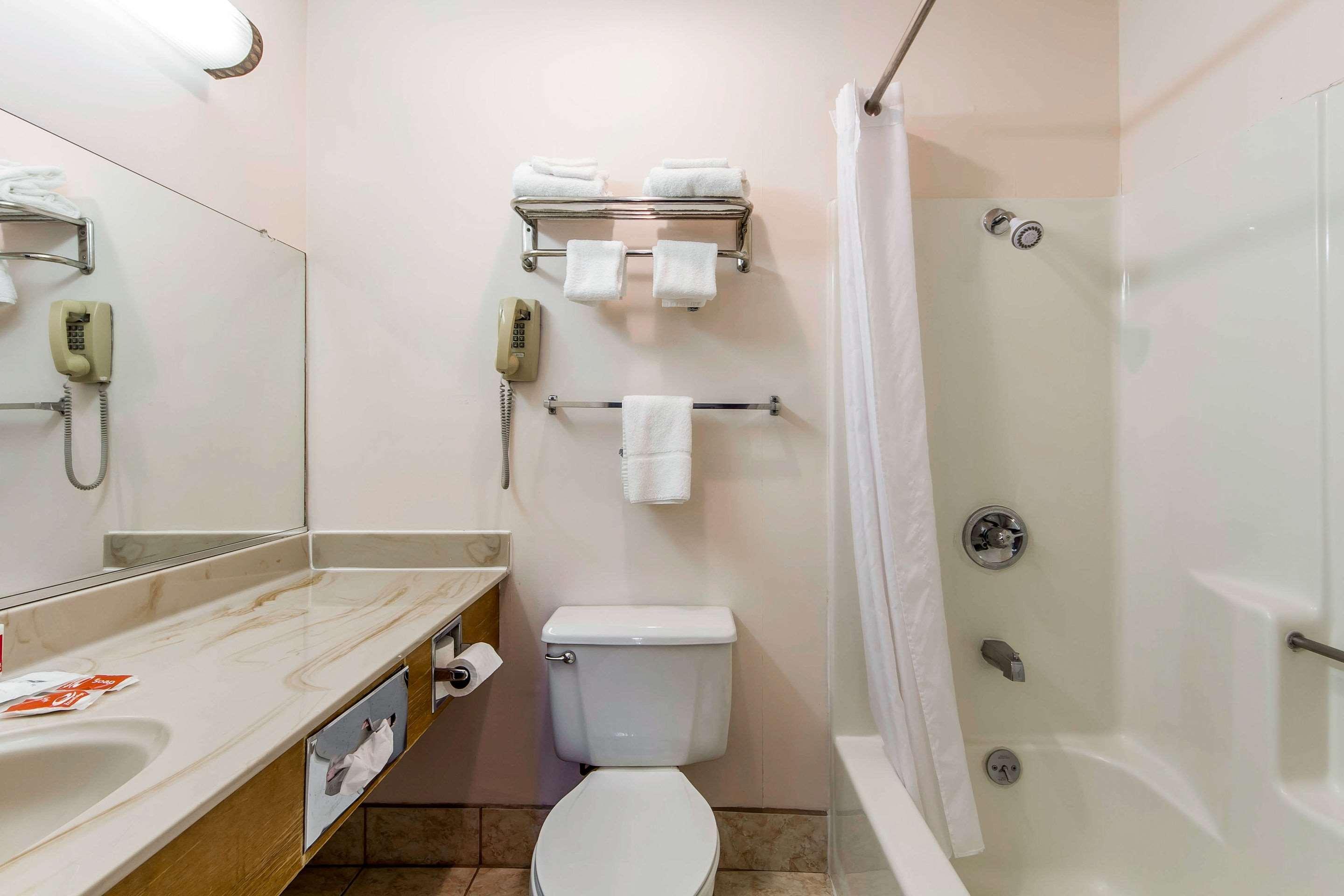 Econo Lodge Castro Valley I-580 Kültér fotó