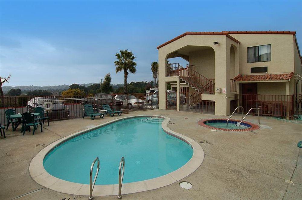Econo Lodge Castro Valley I-580 Kültér fotó